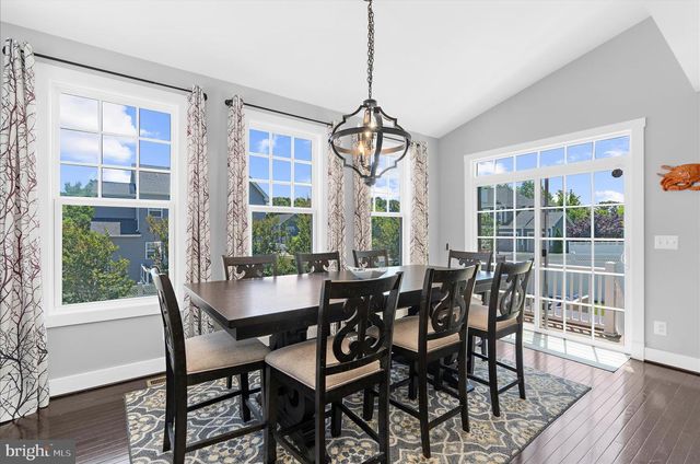 8219 POWERS DR, Millersville, MD 21108