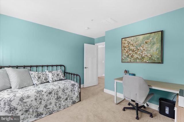 8219 POWERS DR, Millersville, MD 21108