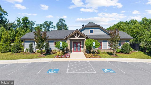 8219 POWERS DR, Millersville, MD 21108