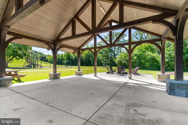 8219 POWERS DR, Millersville, MD 21108