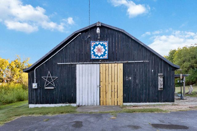 1570 Ky Hwy 1247, Stanford, KY 40484