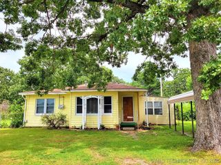 701 S Cedar Street, Tahlequah, OK 74464