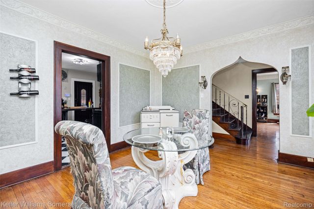 15 Miami Road, Pontiac, MI 48341