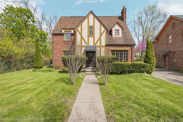 15 Miami Road, Pontiac, MI 48341