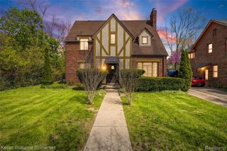15 Miami Road, Pontiac, MI 48341