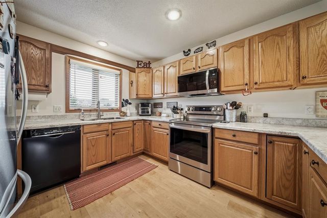 1151 Weather Ridge Road, Chippewa Falls, WI 54729
