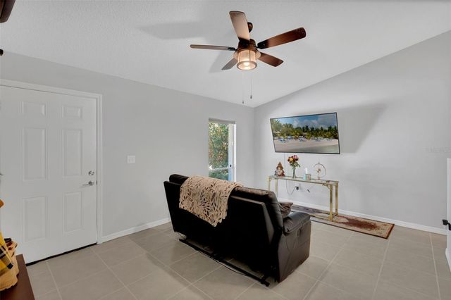 1397 CANDLEWYCK DRIVE, Orlando, FL 32807