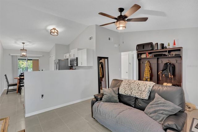 1397 CANDLEWYCK DRIVE, Orlando, FL 32807
