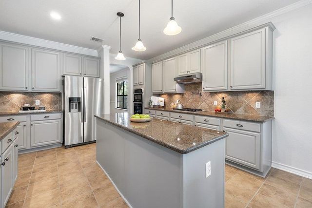 11129 Bastogne LOOP, Austin, TX 78739