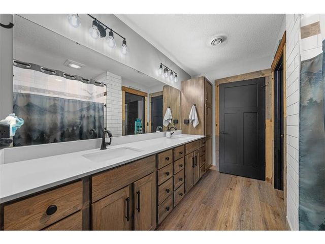 1933 4th Avenue, Baldwin, WI 54002