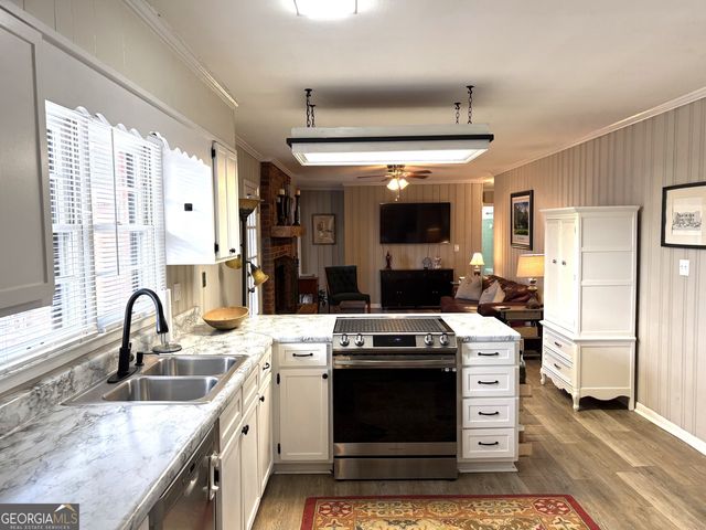 1816 Knox Street, Dublin, GA 31021