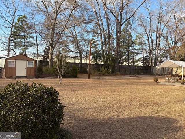 1816 Knox Street, Dublin, GA 31021