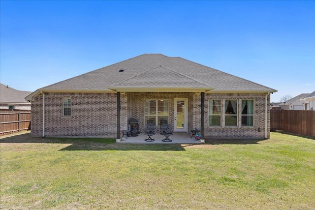 3018 Promenade Drive, Granbury, TX 76049