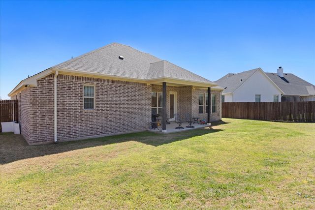 3018 Promenade Drive, Granbury, TX 76049