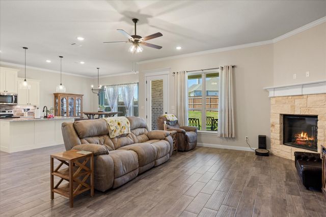 3018 Promenade Drive, Granbury, TX 76049