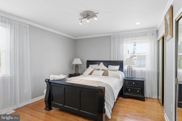 1111 KENT LN, Philadelphia, PA 19115