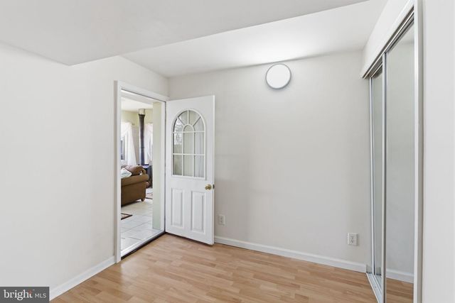 1111 KENT LN, Philadelphia, PA 19115