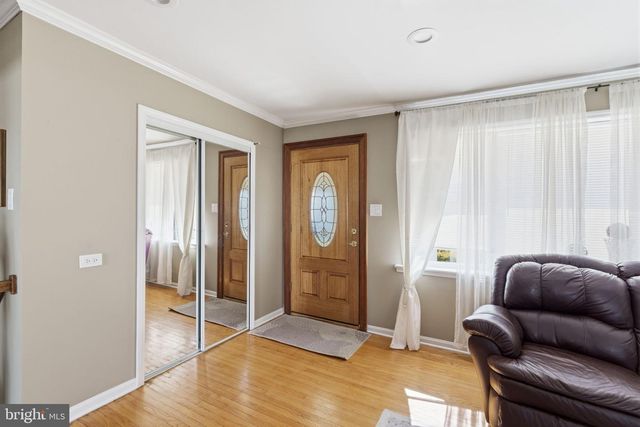 1111 KENT LN, Philadelphia, PA 19115