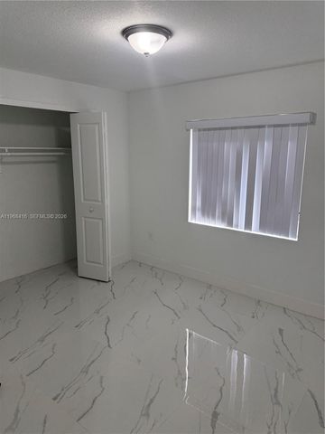210 SW 3rd St, Florida City, FL 33034