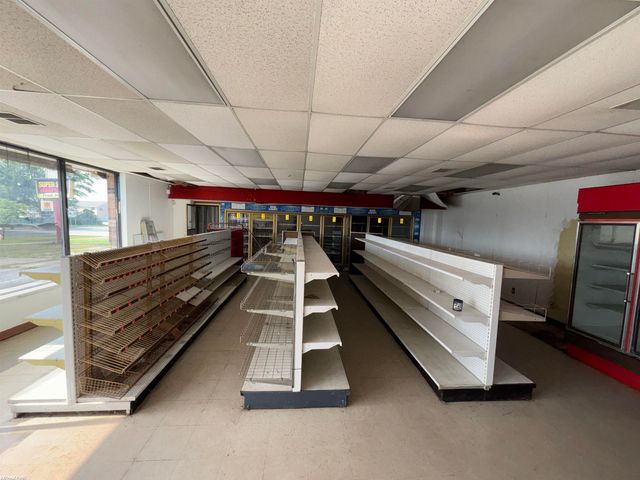 10 Gratiot Boulevard, Marysville, MI 48040