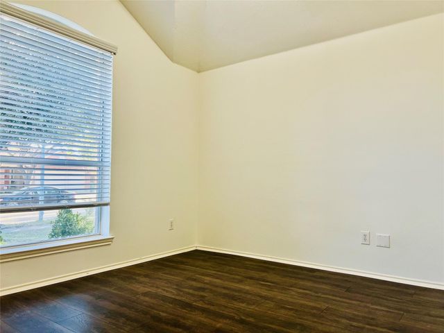 4418 Colomba Street, Houston, TX 77045