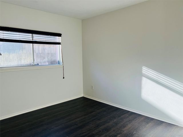 4418 Colomba Street, Houston, TX 77045