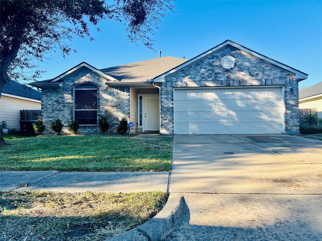 4418 Colomba Street, Houston, TX 77045