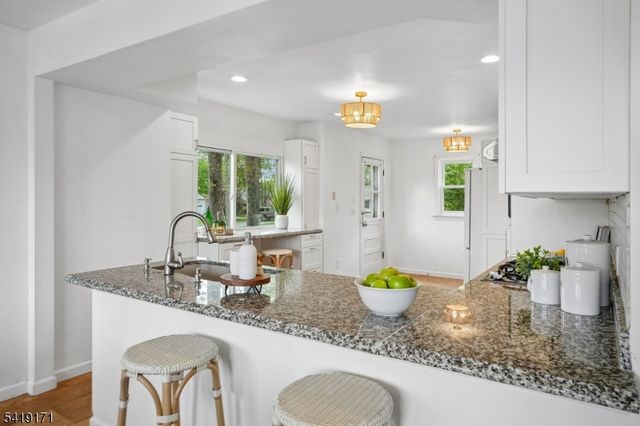 210 Florence Ave N, Westfield Town, NJ 07090