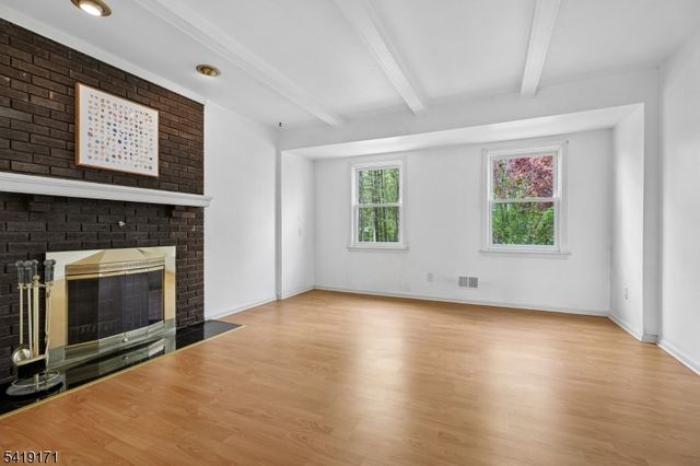 210 Florence Ave N, Westfield Town, NJ 07090