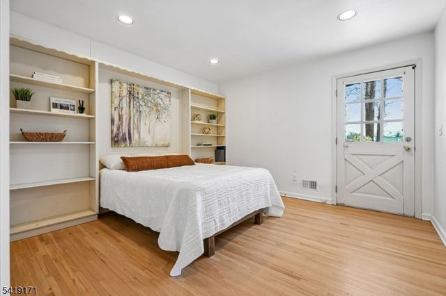 210 Florence Ave N, Westfield Town, NJ 07090