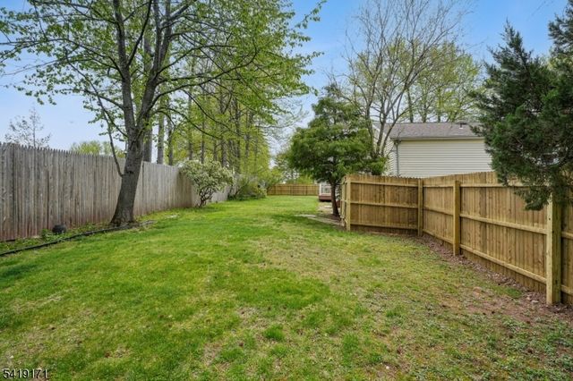 210 Florence Ave N, Westfield Town, NJ 07090