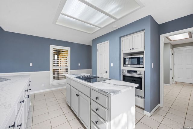 6807 ARROW WAY, San Antonio, TX 78256
