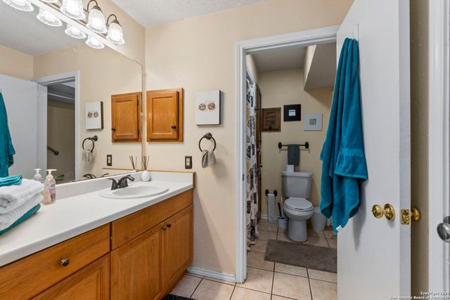 5322 Medical Dr E102, San Antonio, TX 78240