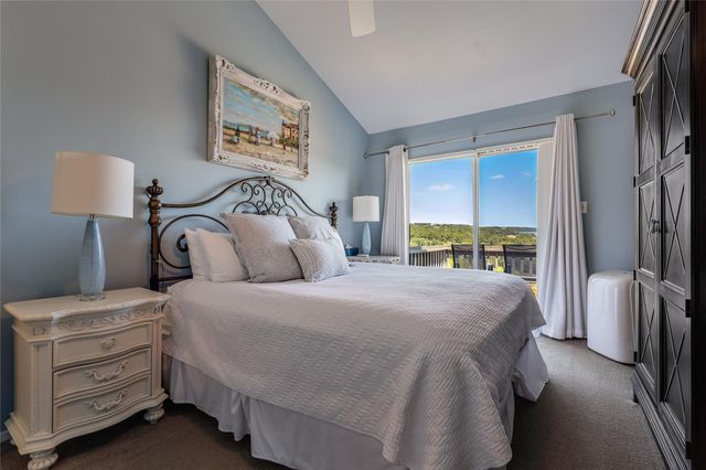 239 VENTURE BLVD S, Point Venture, TX 78645
