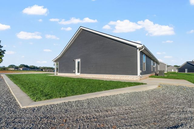 225 Primrose Way, Oak Grove, KY 42262