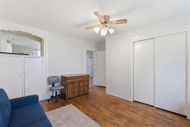 304 E Forest Street, Harrisonville, MO 64701