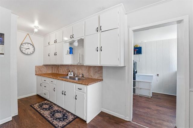 304 E Forest Street, Harrisonville, MO 64701