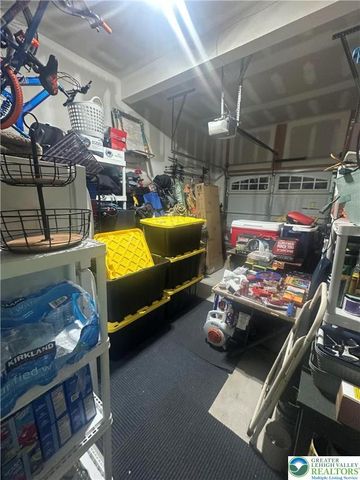 1516 Tarpan Lane, Allentown City, PA 18104