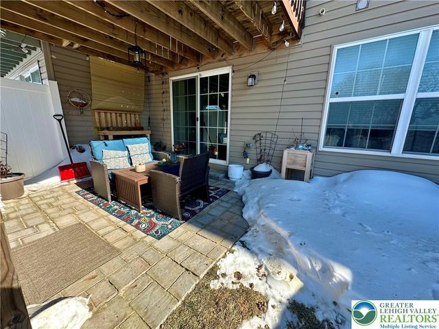 1516 Tarpan Lane, Allentown City, PA 18104