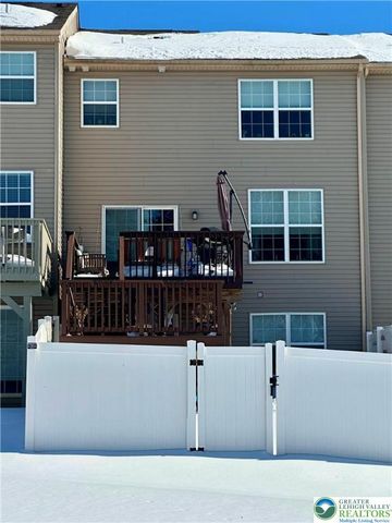 1516 Tarpan Lane, Allentown City, PA 18104