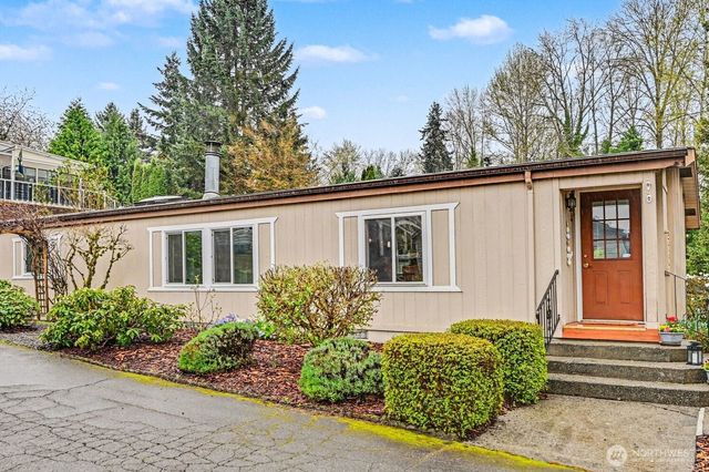 17308 Woodcrest Drive NE, Bothell, WA 98011