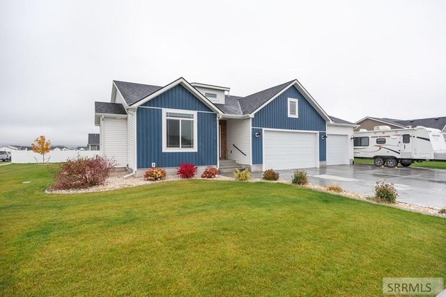 4322 N Hemingway Avenue, Idaho Falls, ID 83401