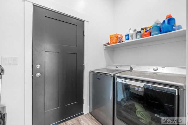 4322 N Hemingway Avenue, Idaho Falls, ID 83401