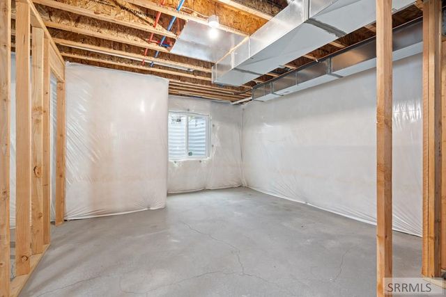 4322 N Hemingway Avenue, Idaho Falls, ID 83401