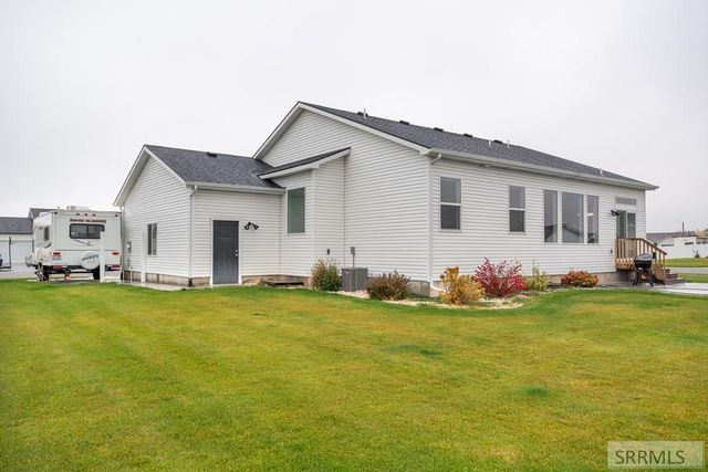 4322 N Hemingway Avenue, Idaho Falls, ID 83401
