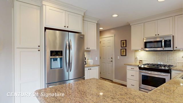 5405 River Ridge Drive, Flushing, MI 48433