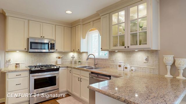 5405 River Ridge Drive, Flushing, MI 48433