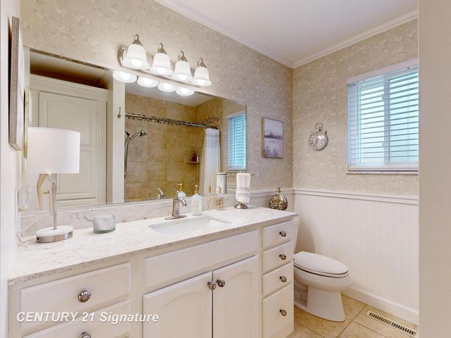 5405 River Ridge Drive, Flushing, MI 48433