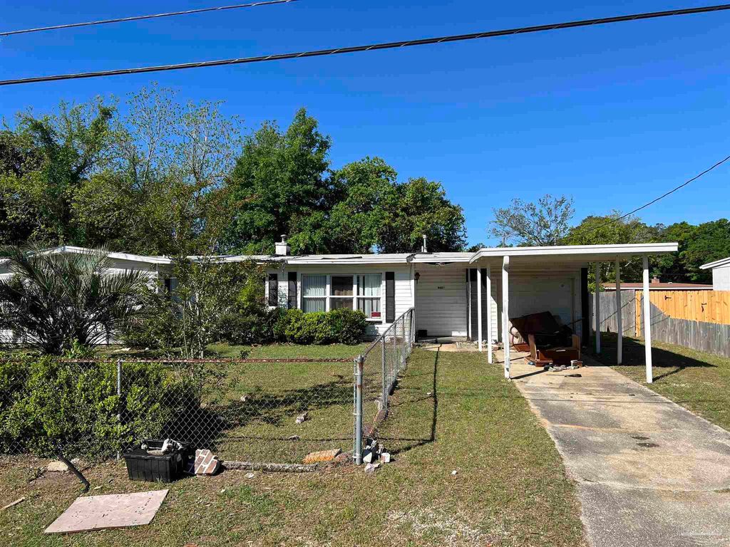4409 Guerlain Way, Pensacola, FL 32505