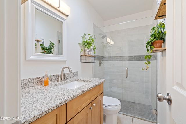 782 S Pantano Road, Tucson, AZ 85710